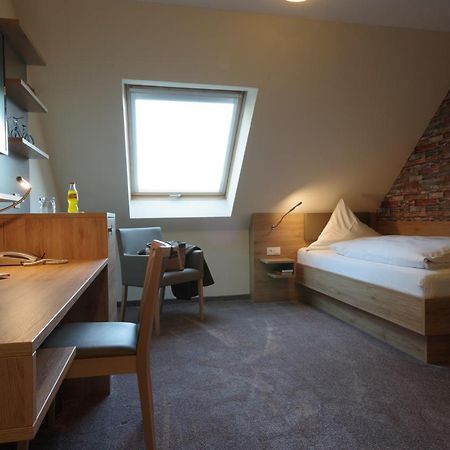 Land-Gut-Hotel Raeuber Lippoldskrug آلفلد المظهر الخارجي الصورة