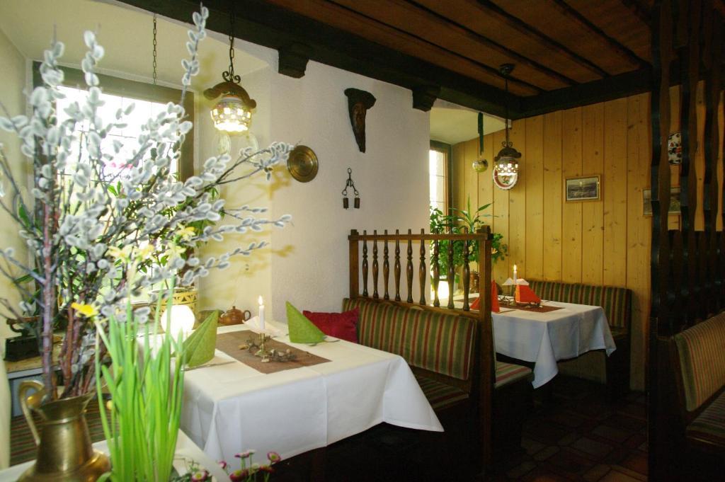 Land-Gut-Hotel Raeuber Lippoldskrug آلفلد المظهر الخارجي الصورة